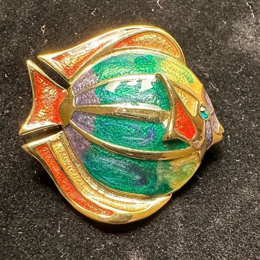 Vintage Angel Fish Enamel Brooch